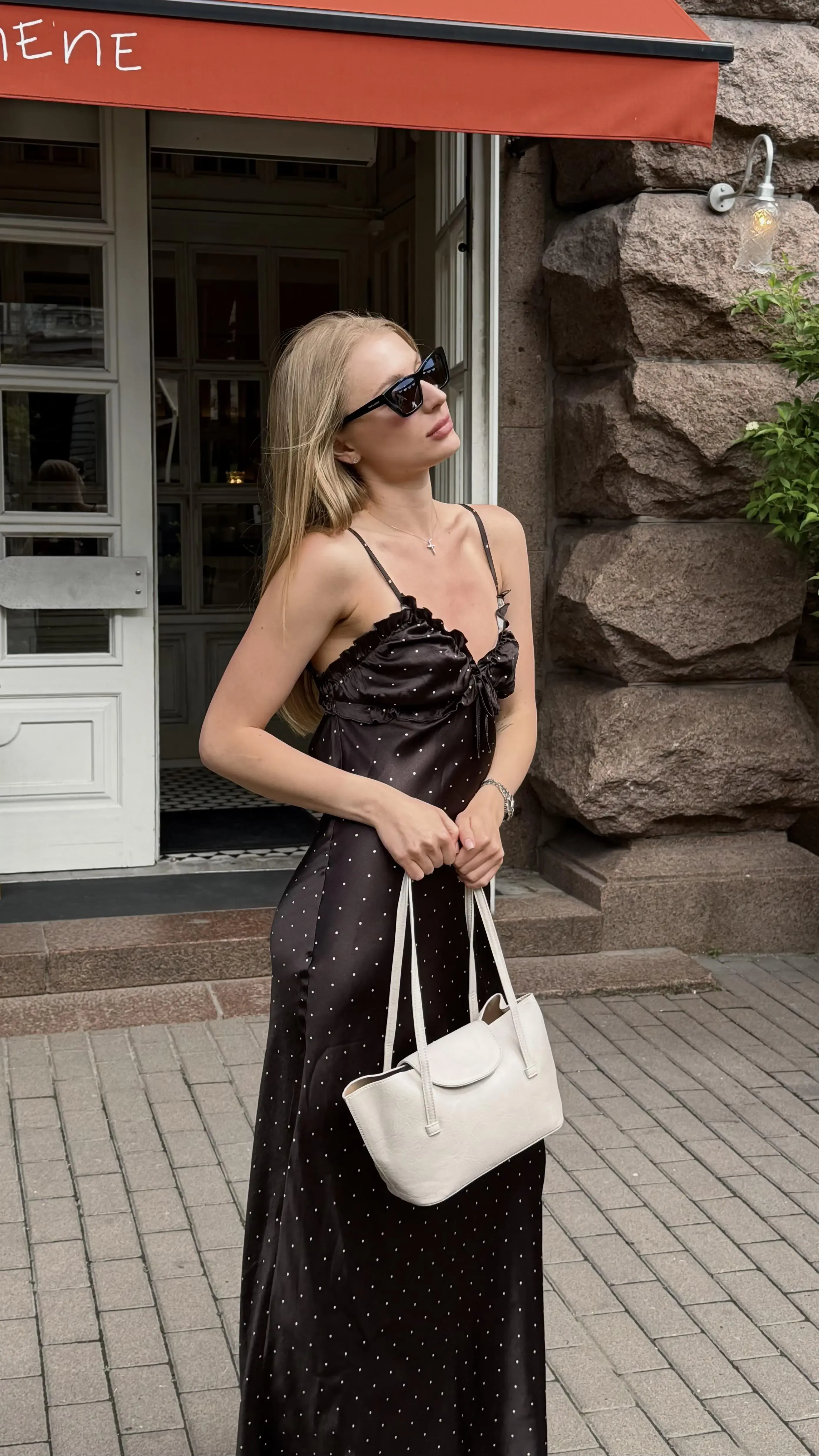 LOUISE BAG MILK